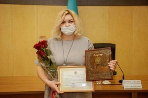 Пятеро астраханских врачей вернулись домой после смены в казахстанских больницах
