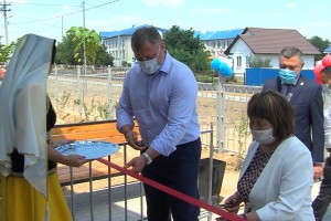 Астраханский губернатор открыл новый дом культуры в селе Джанай