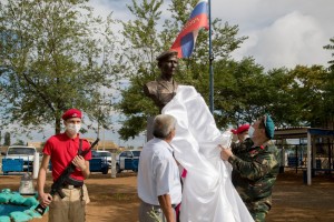 Памятник герою-десантнику открыли в Астраханской области