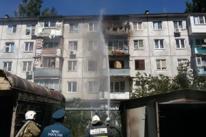 В Астрахани за сутки потушили 10 балконов