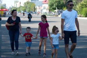 Астраханским многодетным семьям хотят увеличить отпуск