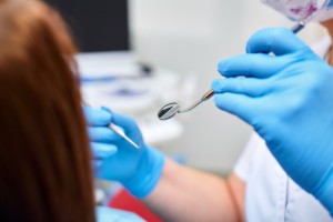 В Астрахани возобновили приём стоматологические поликлиники