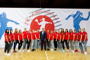 Состав гандбольной команды «Астраханочка» усилился 6 новыми игроками
