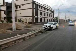 В Астрахани на Аэропортовском шоссе произошла смертельная авария