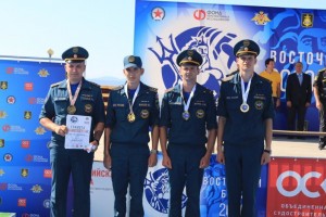 Команда МЧС России вошла в тройку призёров в соревнованиях «Восточный бриз-2020»
