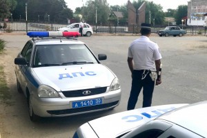 Пять рюмок водки и за руль: астраханские  полицейские поймали пьяную автоледи