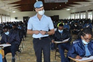Астраханский полицейский принял экзамены в Эфиопии