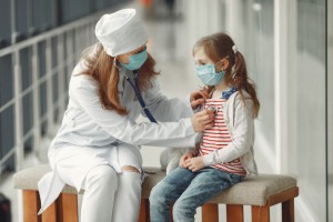 Астраханские медики учатся общаться с пациентами