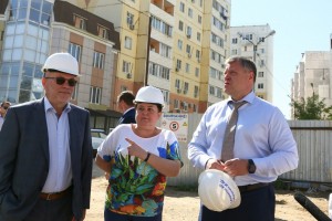 К концу года в Астрахани достроят новую школу