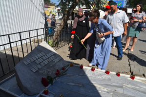 В Астрахани почтили память погибших в теракте 2001 года