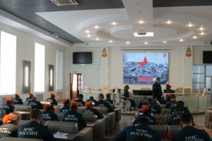 Более 1500 сотрудников МЧС России приняли участие в «Диктанте Победы» (видео)