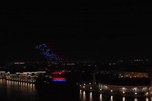 Шоу дронов в Петербурге побило мировой рекорд (видео)