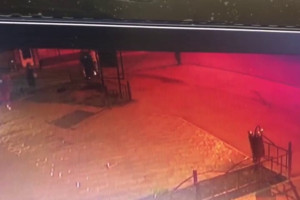 В Астрахани камера видеонаблюдения зафиксировала момент убийства