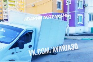 Астраханские дороги удивляют новыми провалами