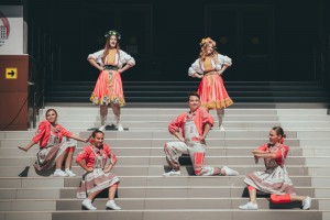 Астраханский вуз проводит бесплатные занятия по вокалу и хореографии