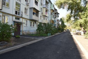 В Астрахани завершается сезон благоустройства дворов