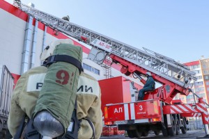 В Кургане прошли пожарно-тактические учения на объекте  с массовым пребыванием людей