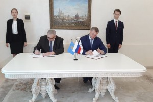 Игорь Бабушкин и Сергей Степашин подписали соглашение по программе переселения из аварийного жилья