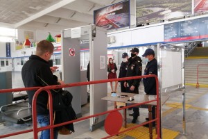 В Астрахани на вокзале всех проверили на соблюдение масочного режима