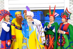 На сцене Астраханского ТЮЗа дают «Сказку о Золотом Петушке»
