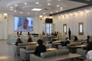 В Санкт-Петербургском университете ГПС МЧС России состоялся круглый стол в честь 114-летия со дня основания