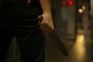 В Астрахани муж нанёс 8 ударов ножом любовнику жены