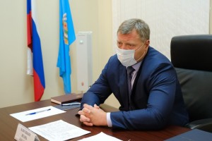 Астраханский губернатор провёл личный приём граждан