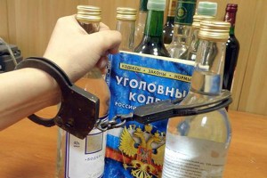 Два жителя Астраханской области осуждены за контрафактный алкоголь