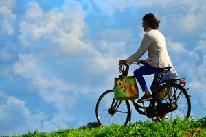 На велосипеде за коноплёй: астраханец задержан с поличным