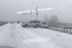 В Астрахани за сутки вдвое увеличилось число ДТП