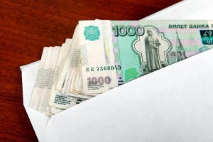 Бывший сотрудник администрации Советского района вымогал у астраханца деньги