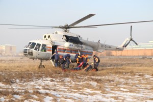 Спасатели МЧС России эвакуировали из тайги охотника