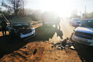 Под Астраханью четверо человек попали в больницу после столкновения с автоледи на иномарке