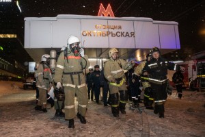 На станции метро «Октябрьская» прошли ночные учения экстренных служб Новосибирска