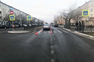 В Астрахани ребёнок попал под колёса иномарки