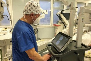 В Астрахани нейрохирурги возобновили уникальные операции