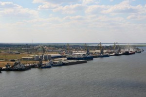 Астраханские морские порты увеличили грузооборот на 16%
