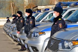Более тысячи астраханских полицейских будут следить за порядком в новогодние праздники