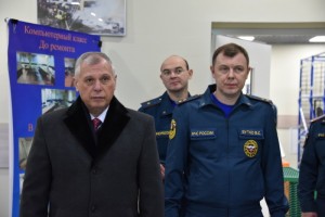 Александр Чуприян посетил новый учебно-тренировочный комплекс Академии ГПС МЧС России