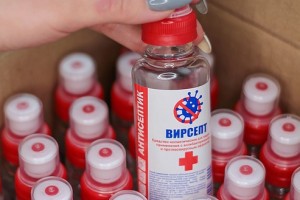 Астраханцев предостерегли от чрезмерного использования антисептиков