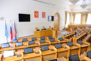 Первое в 2021 году заседание Думы Астраханской области проводится в дистанционном формате