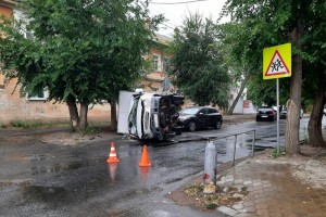В Астрахани студенты попали в аварию