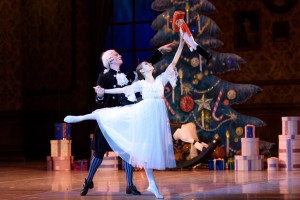 Артисты балетной труппы астраханского театра выступят в Московской области