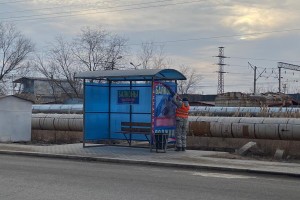 В Астрахани устранили более 100 нелегальных афиш