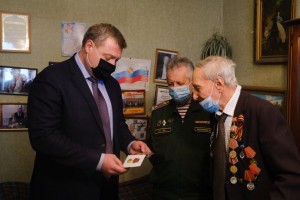 Игорь Бабушкин встретился с участником Сталинградской битвы