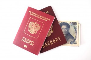 В Астрахань пытались прилететь двое пассажиров, используя советские паспорта