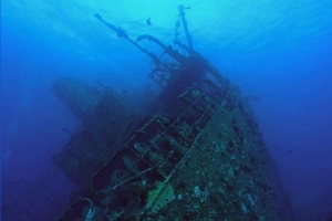 Затонувшие корабли угрожают экологии Астраханской области
