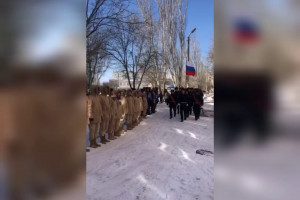 Астраханские волонтёры провели парад у дома ветерана Великой Отечественной войны