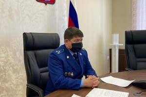 Астраханская прокуратура проводит проверку после жалобы ребёнка на мать