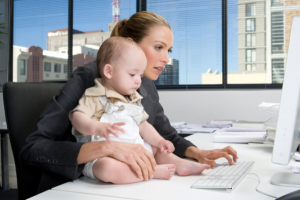 Дети работающих мам более успешны и в семье, и в работе
